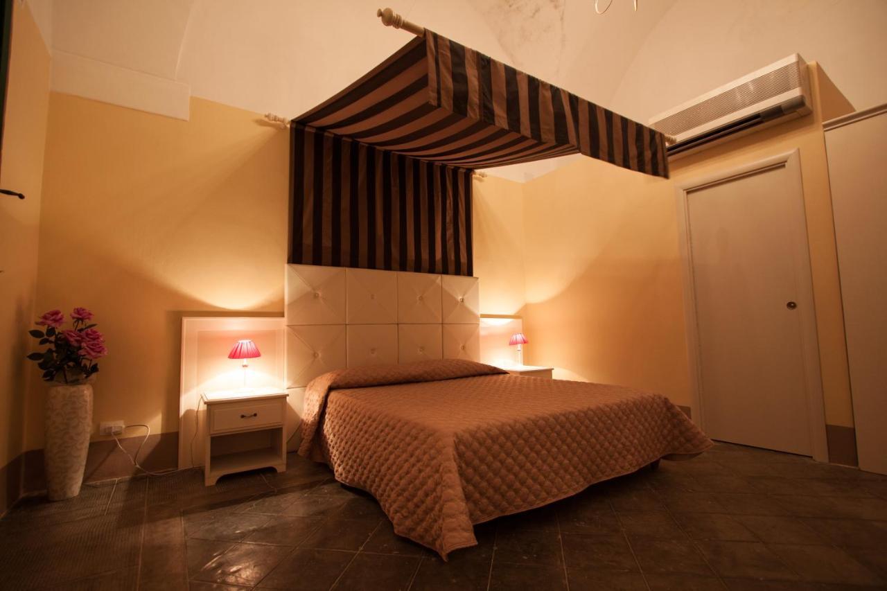 Torre Del Mare Hotel อิสปิคา ภายนอก รูปภาพ